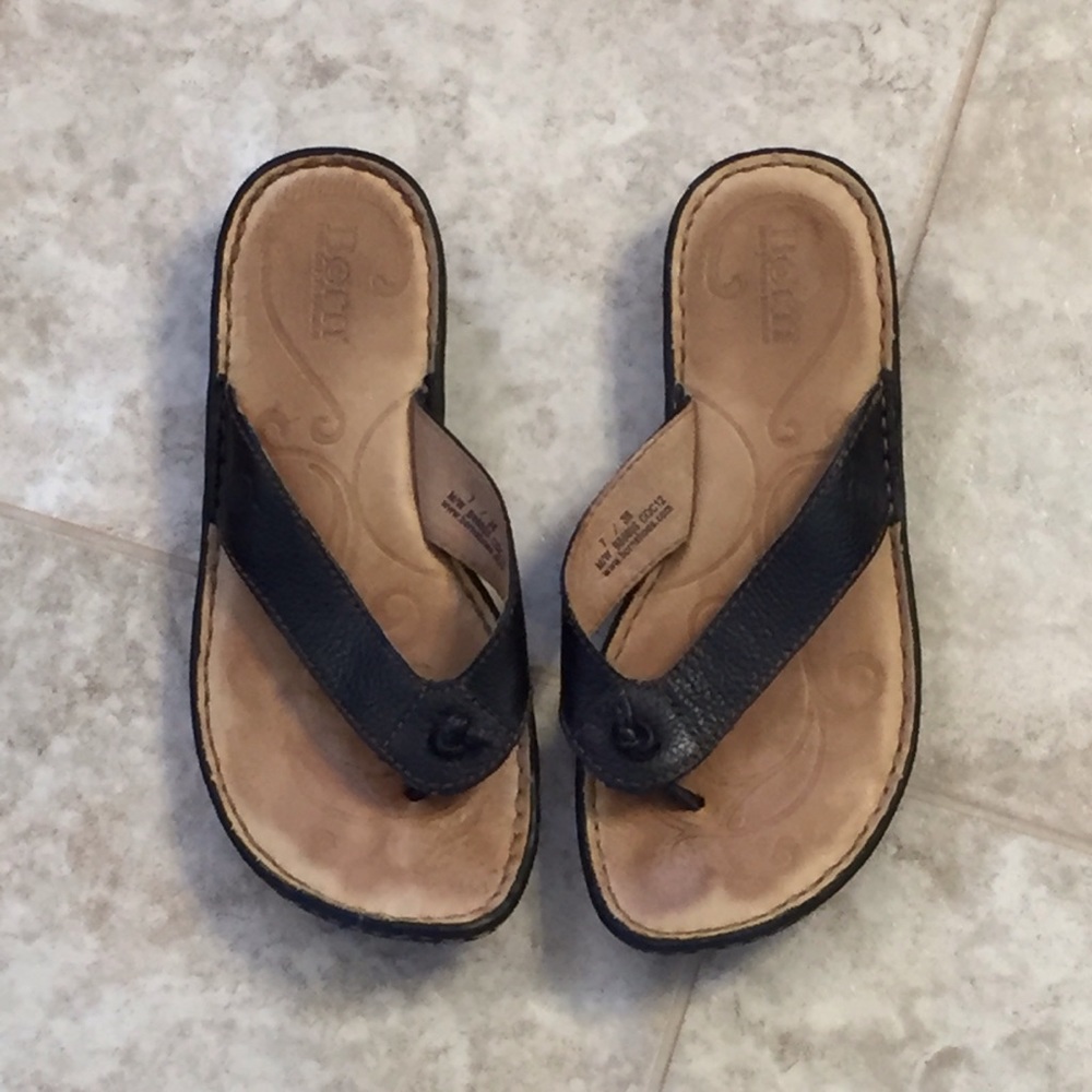 Women's Born leather sandals/flip flops